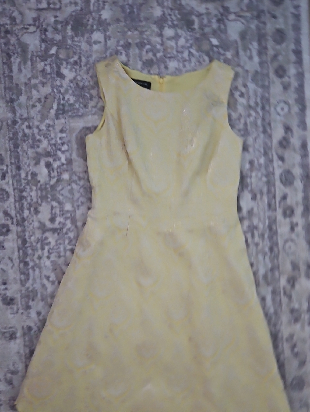 Jones New York Light Yellow Sleeveless Midi Dress